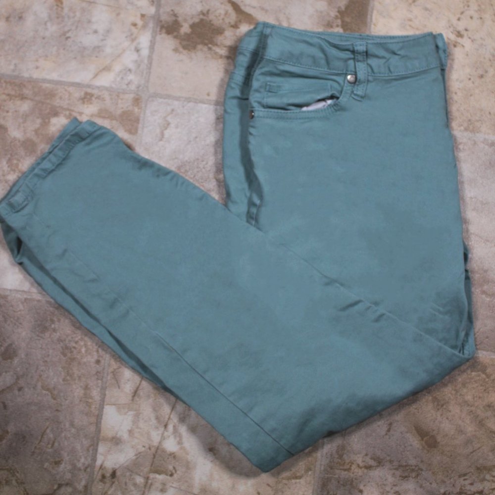 Teal Cropped Skinny Jeans
